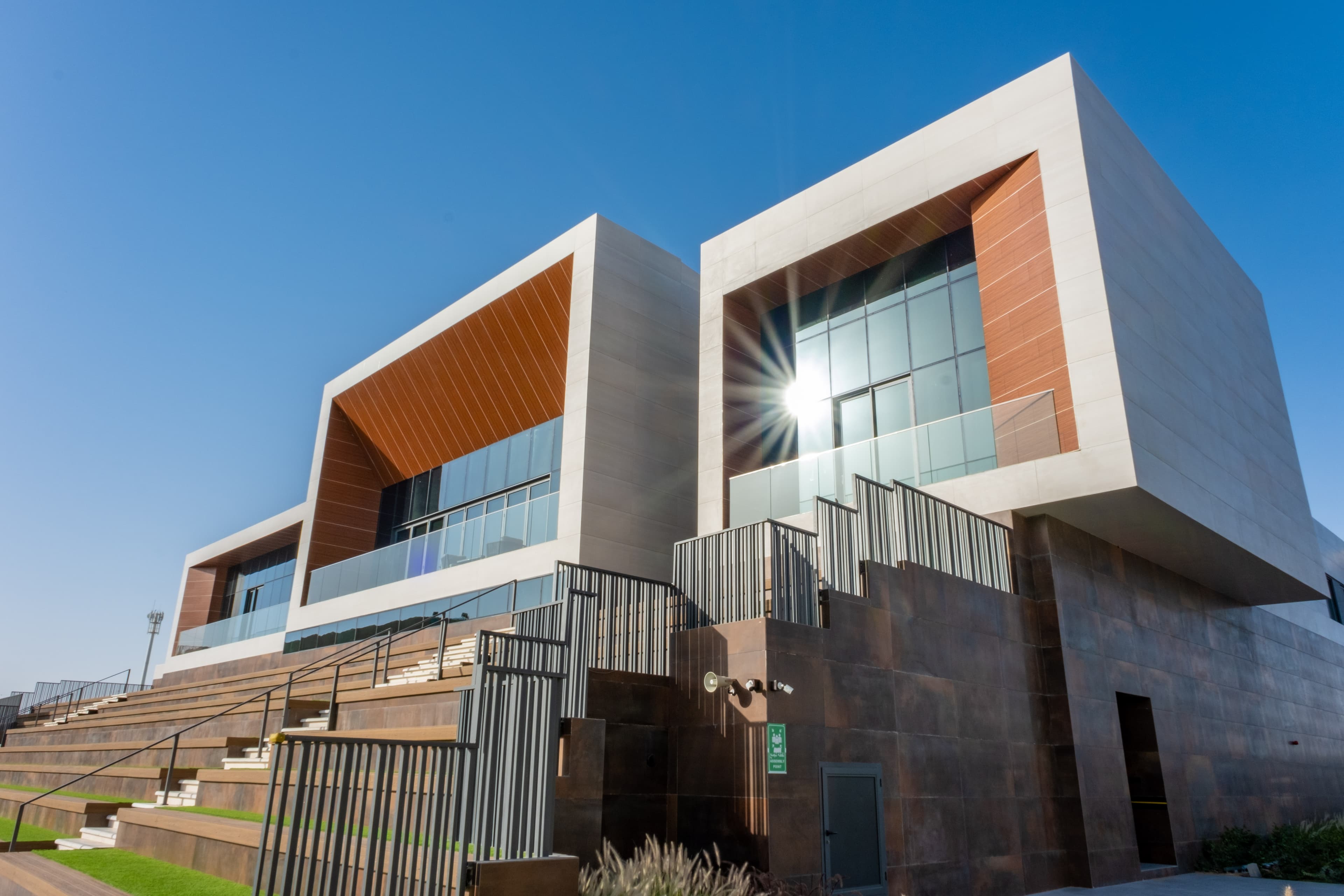 SEE Institute architectural detail — energy-efficient design